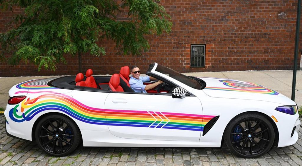 BMW serie 8 lato